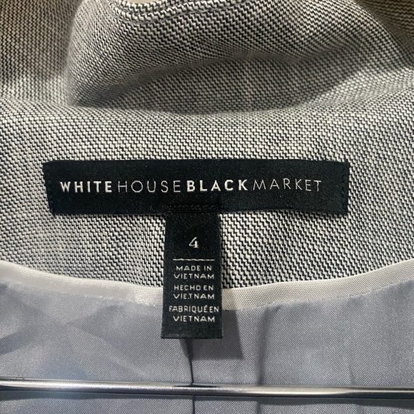 Gray Blazer Size 4 - Picture 4 of 4